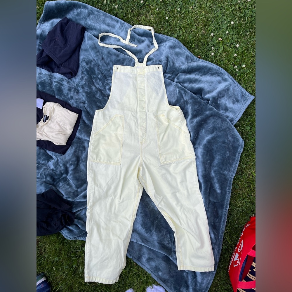 Pale Yellow Womens Jordache Overalls